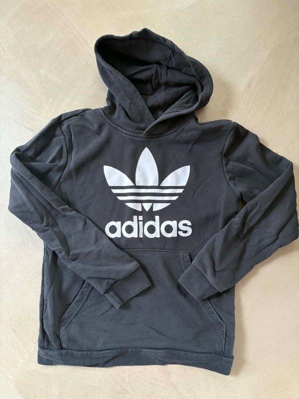 Adidas hettupeysa barna