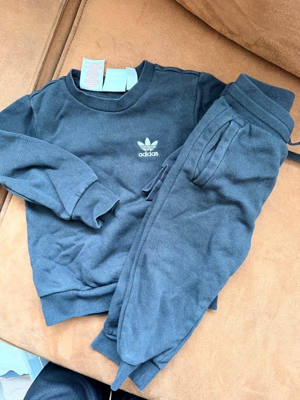 Adidas svart jogginsett