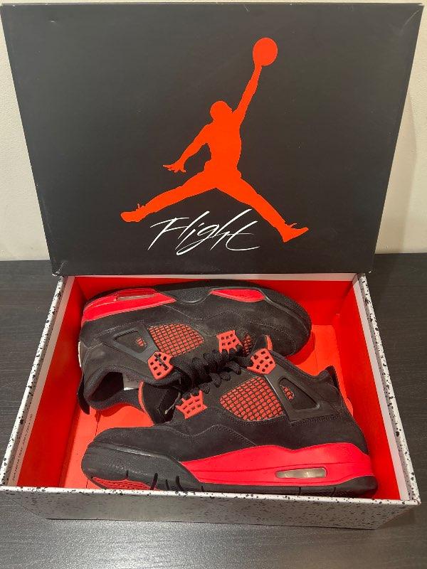 Air Jordan 4 Retro