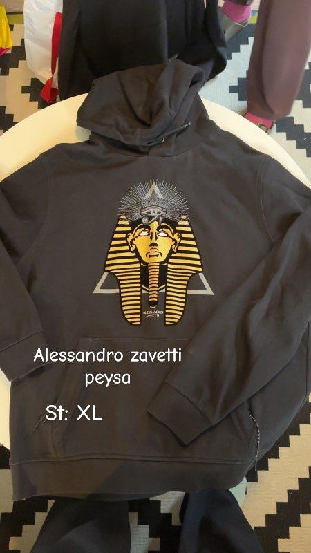 Alessandro zavetti peysa