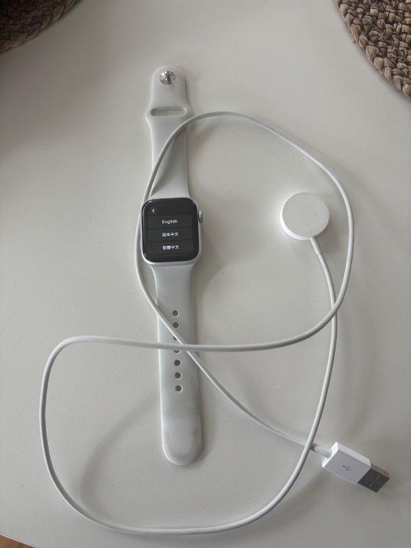 Apple watch series 5 40 mm GPS í góðu standi