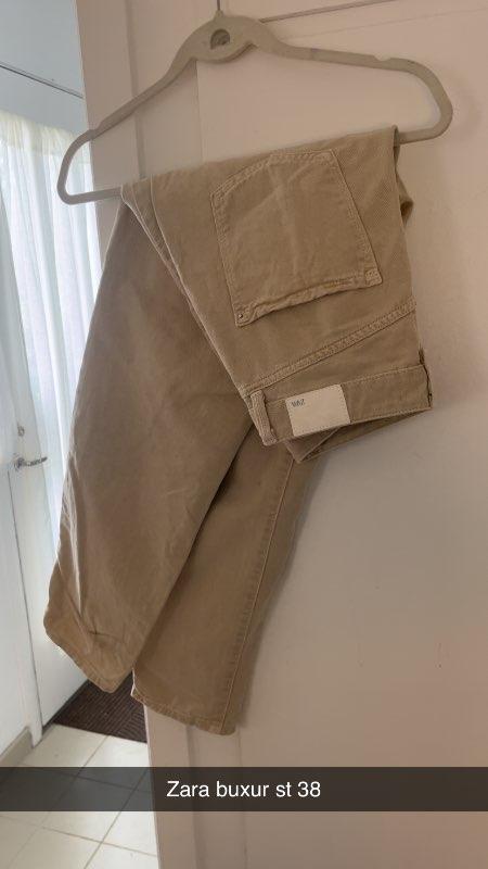 Baige gallabuxur ZARA