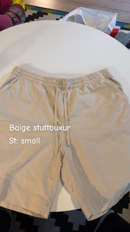 Baige stuttbuxur