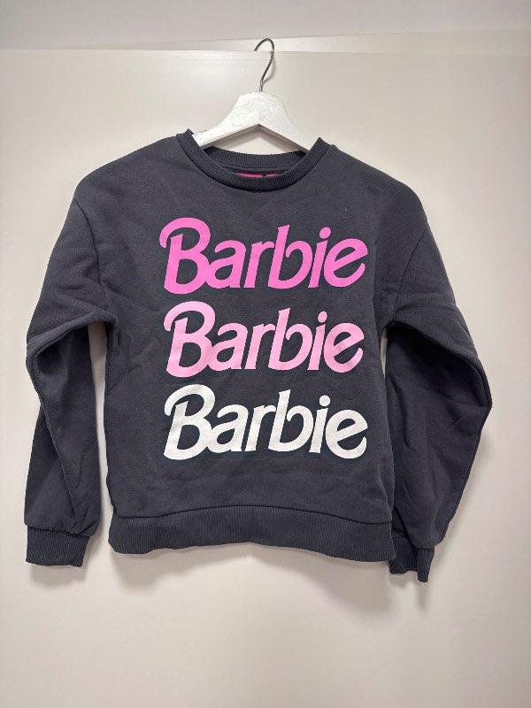 Barbie peysa