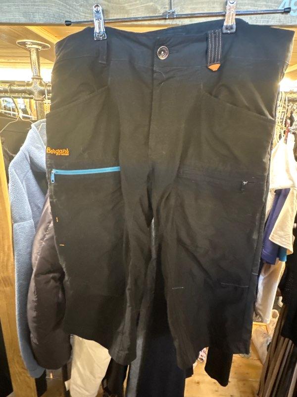 Bergans kvart buxur