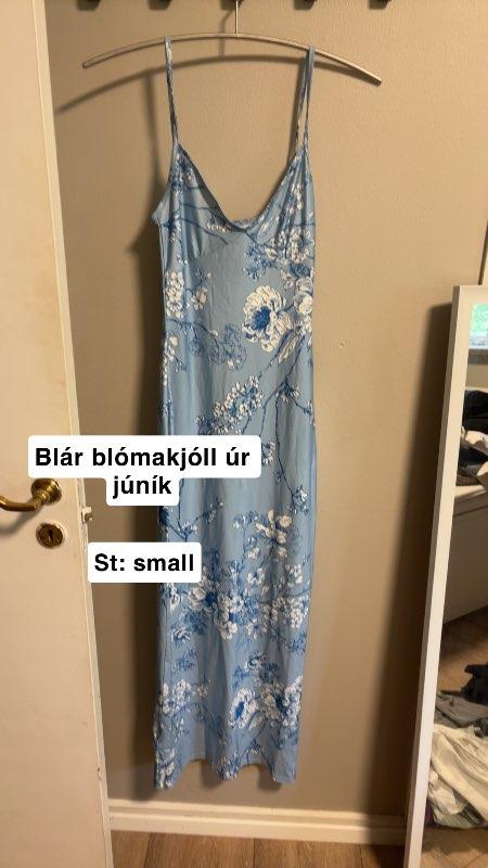 Blár kjóll úr júník