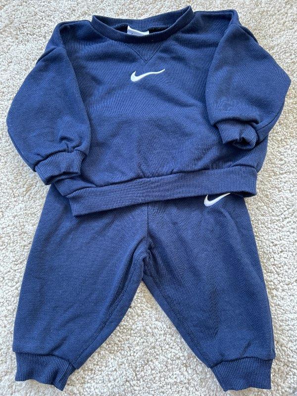 Blátt nike sett