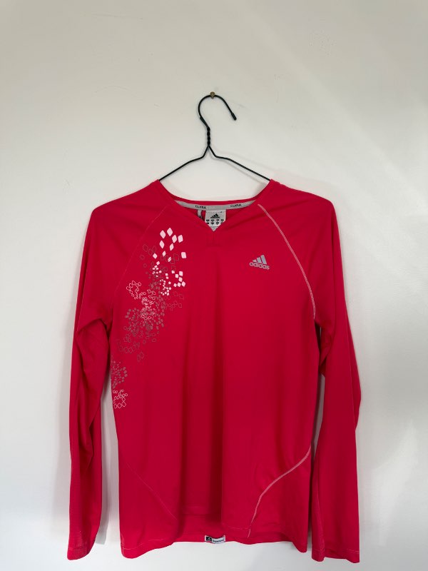 Bleikur Adidas langerma bolur