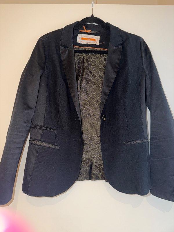 Boss blazer