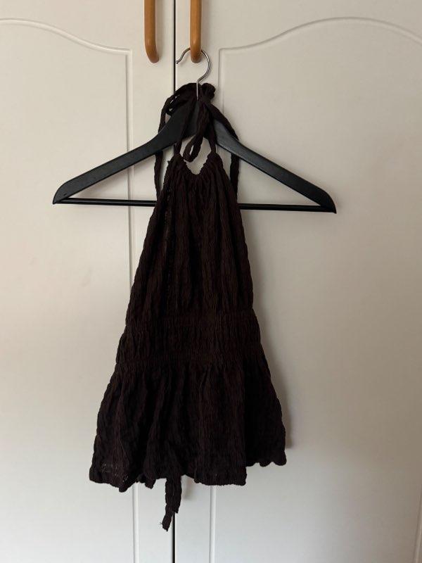 Brúnn halterneck tie top