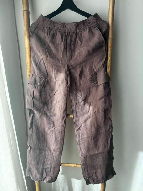 Buxur brúnar ZARA