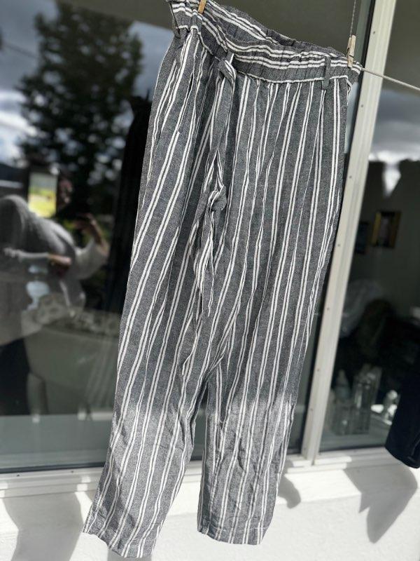 Buxur gráar röndóttar st.40