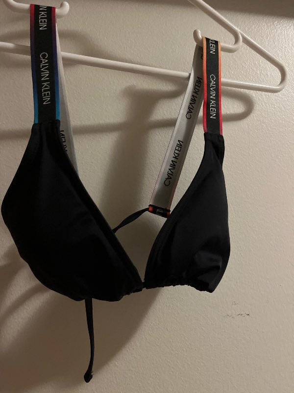 Calvin klein toppur