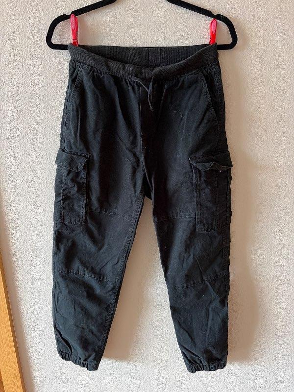 Cargo buxur svartar