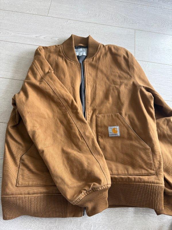 Carhartt jakki - brúnn