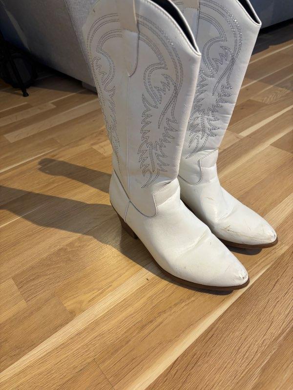 Cow boots (hvitir)