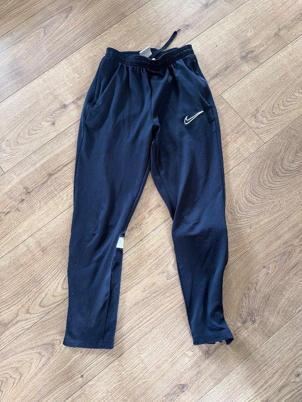 Dry fit bláar með hvítu buxur