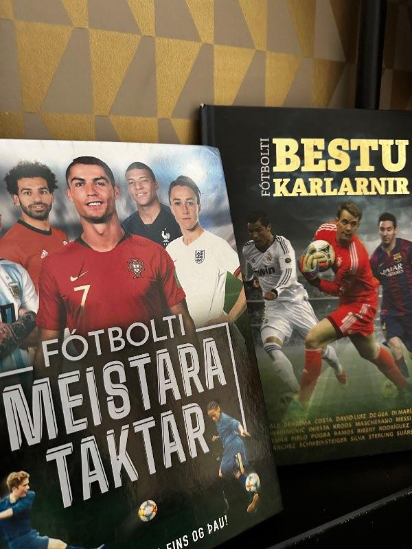 Fótboltabækur