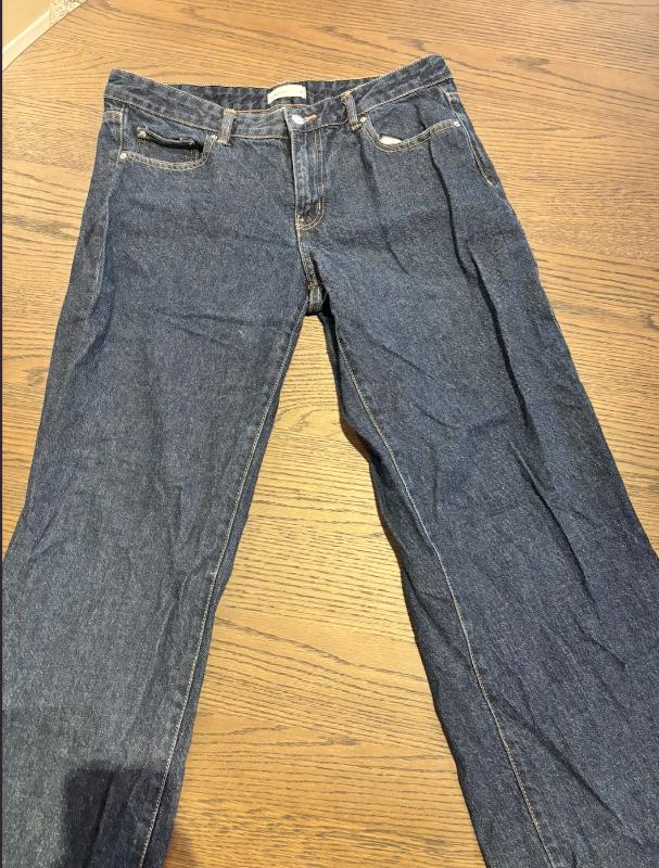 Gina Tricot Perfect Jeans dökkbláar