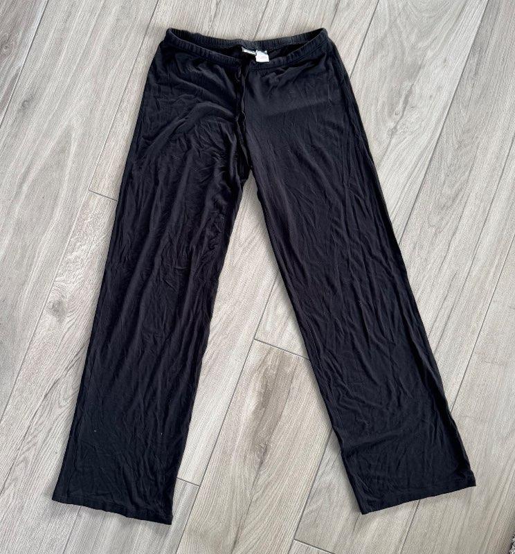 Gina Tricot kósýbuxur