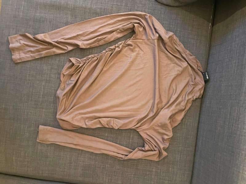 Gina Tricot langerma brúnn