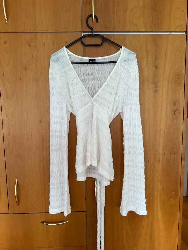Gina Tricot peysa