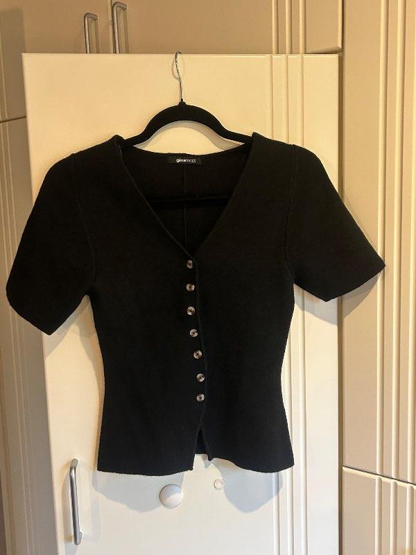 Gina Tricot tölu bolur