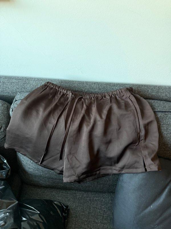 Gina satin stuttbuxur