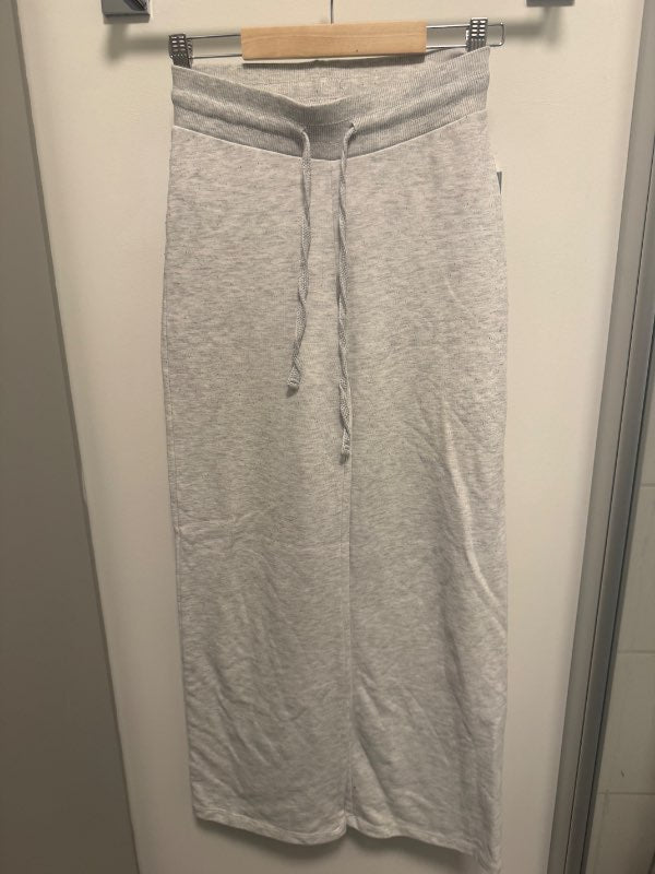 Gráar jogging buxur