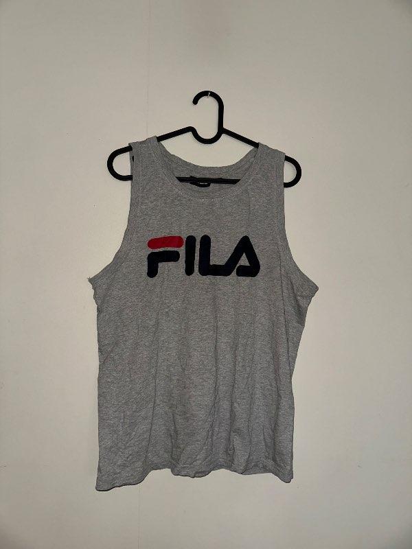 Grár Fila bolur