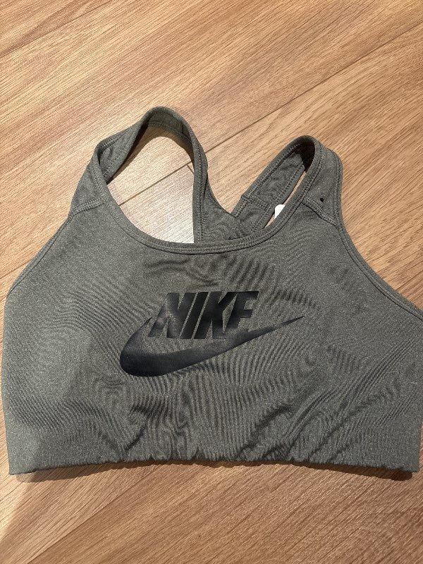 Grar niketoppur