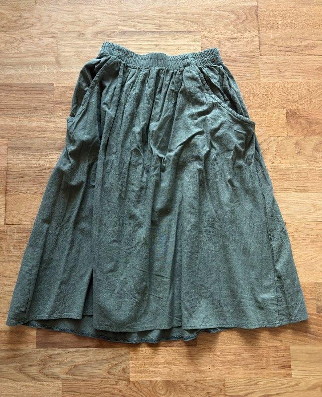 Green skirt