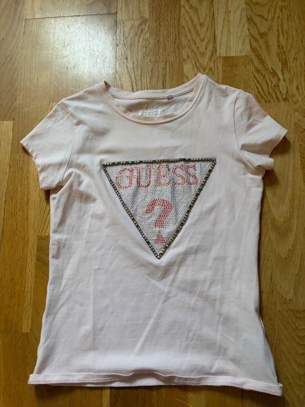 Guess bolur bleikur