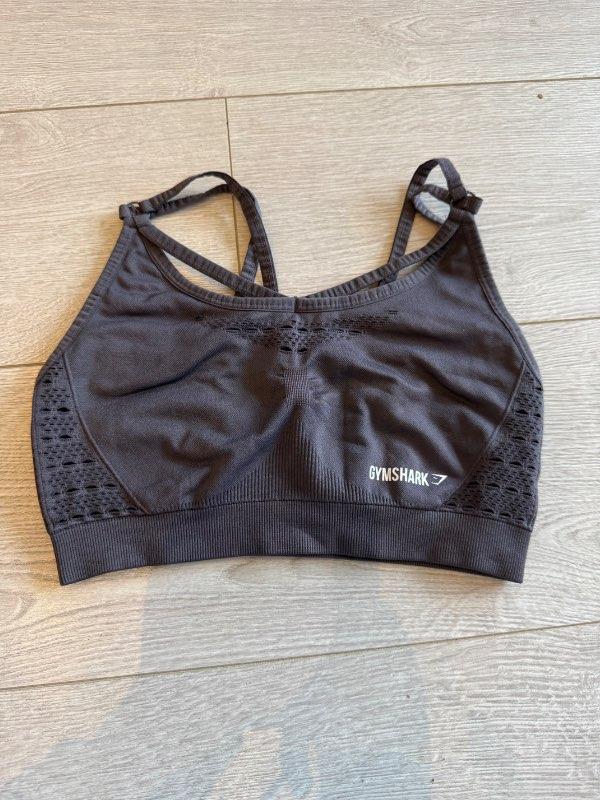 Gymshark íþróttatoppur