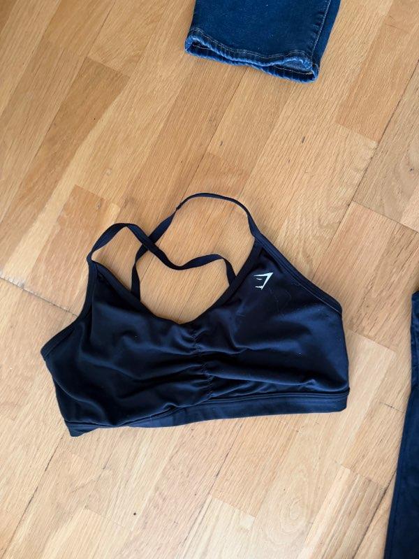 Gymshark íþróttatoppur