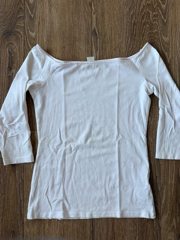 HM white basic t-shirt