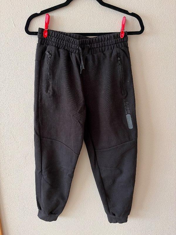 H&M buxur svartar