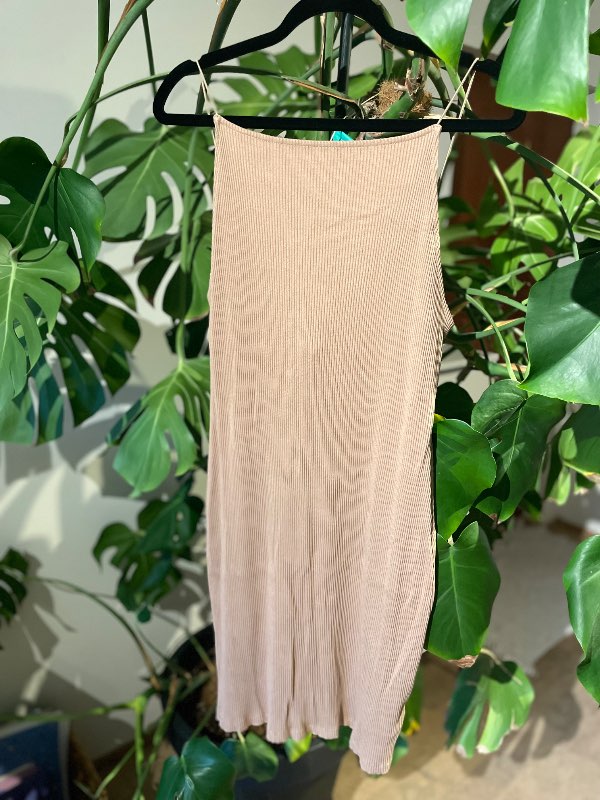 H&M dress||G