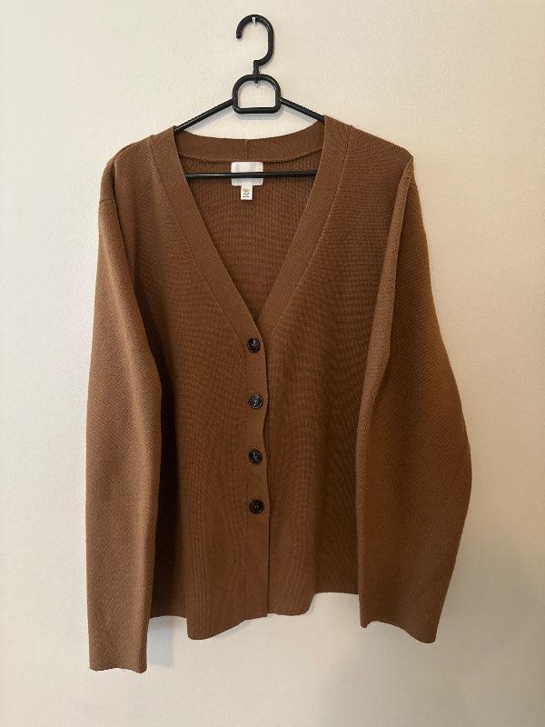 H&M golla