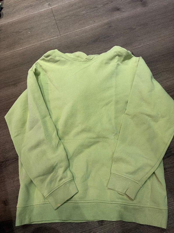 H&M græn hettupeysa