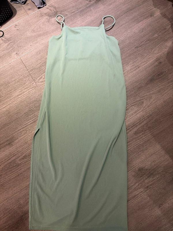H&M grænn kjóll