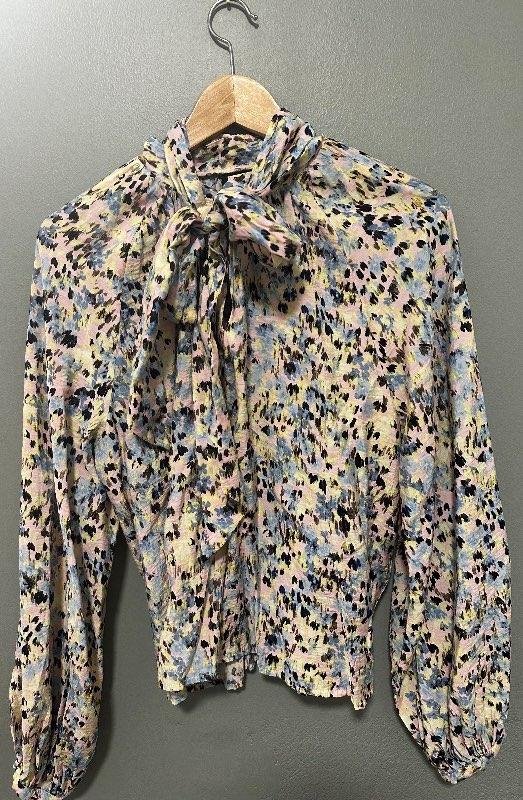 H&M munstruð skyrta