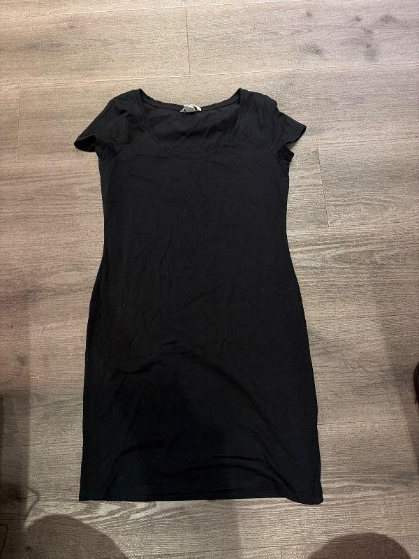 H&M stutterma kjóll