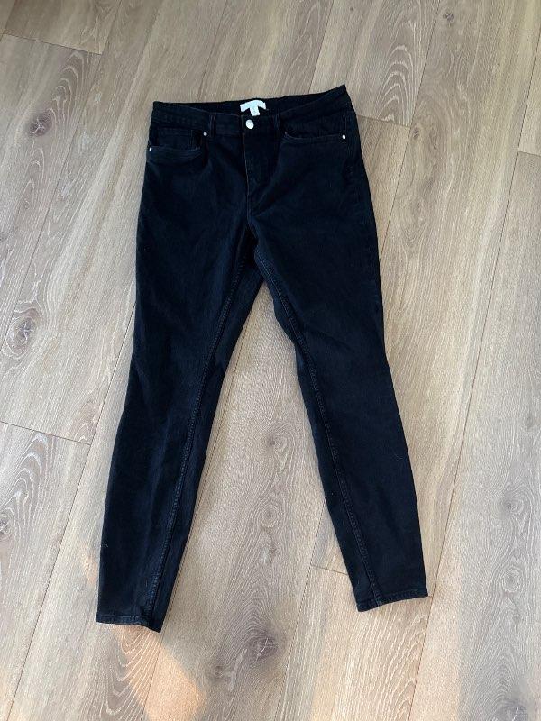 H&M svartar gallabuxur