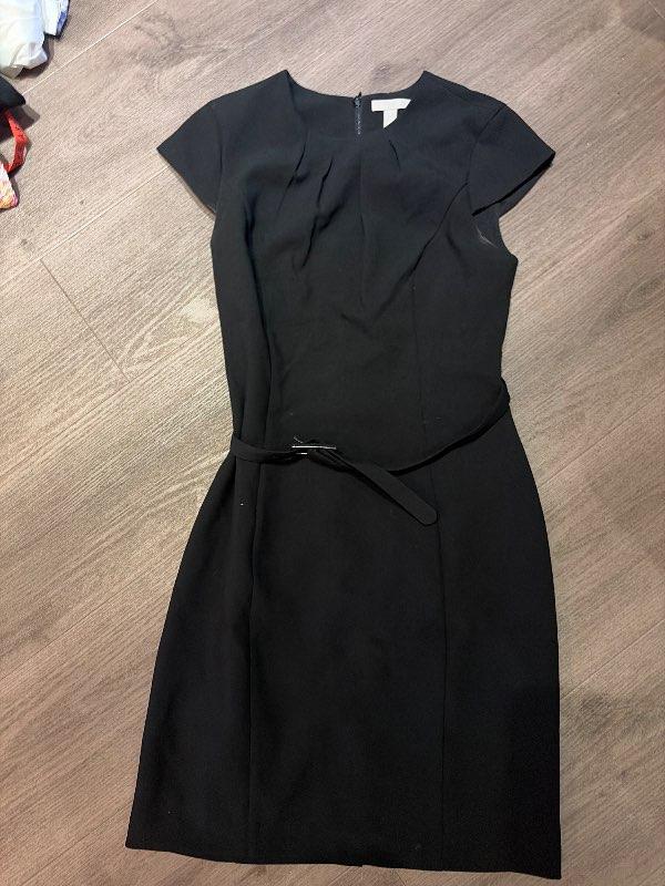 H&M svartur kjóll