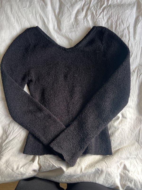 H&M svört peysa