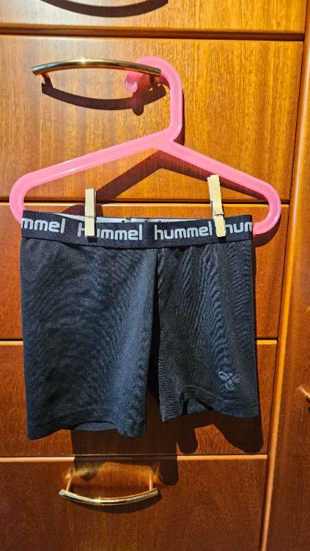 Hummel stuttbuxur