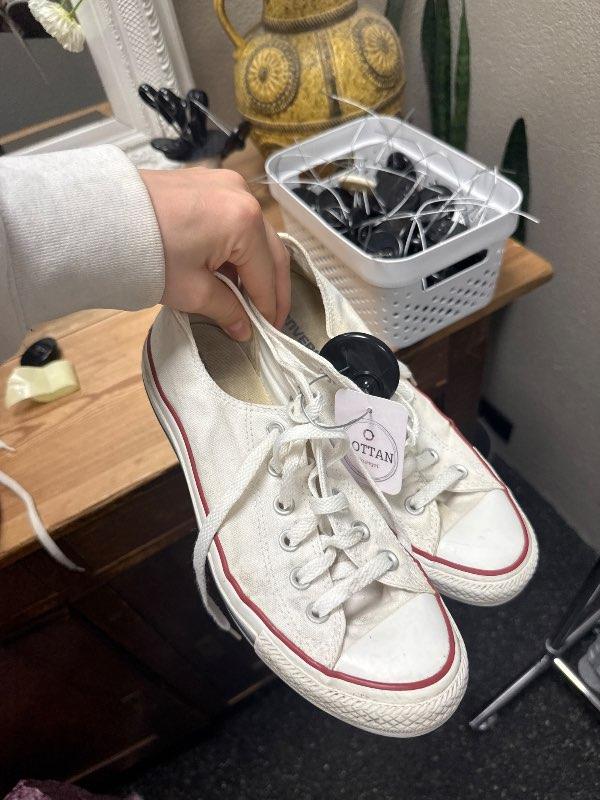 Hvítir Converse