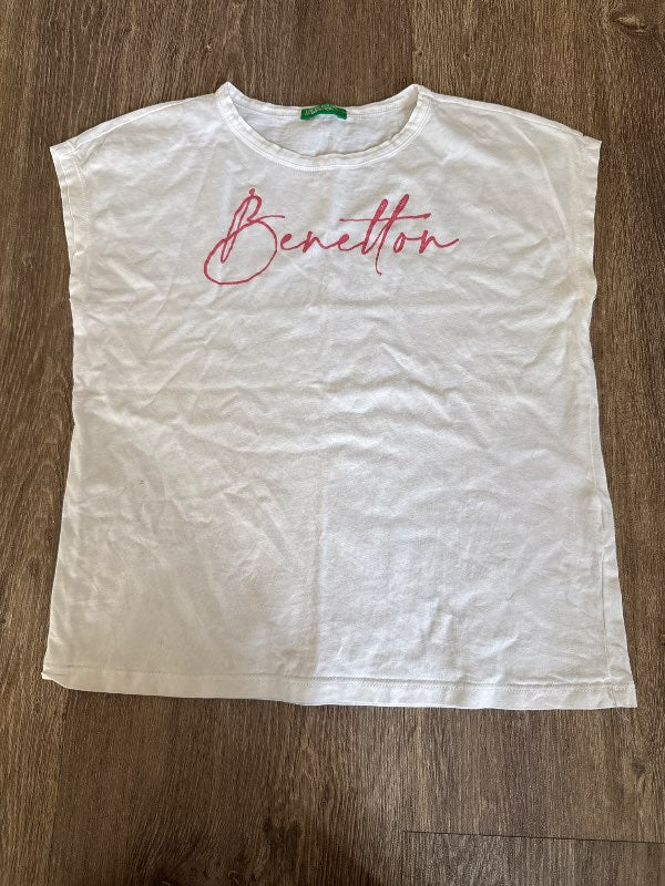 Hvítur Benetton bolur lítið notaður