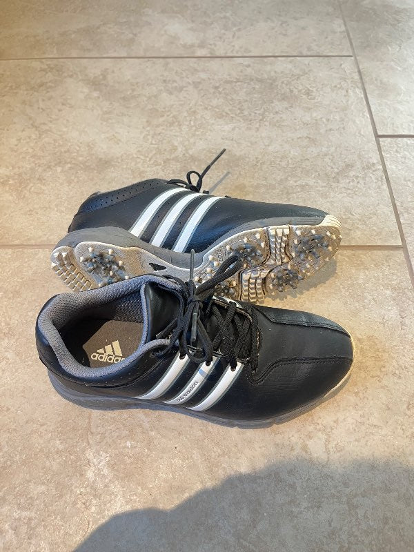 Adidas golfskór